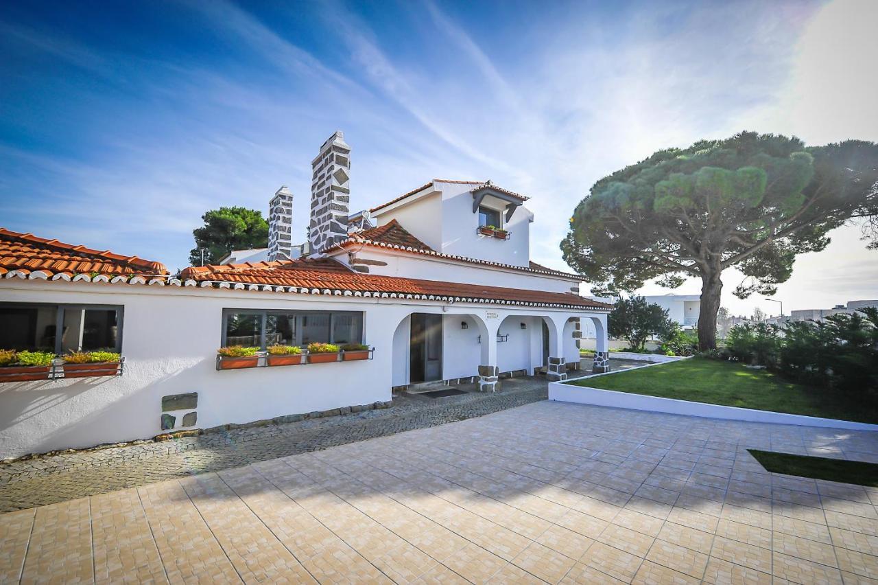 Santo Antonio'S Guesthouse Cascais Dış mekan fotoğraf